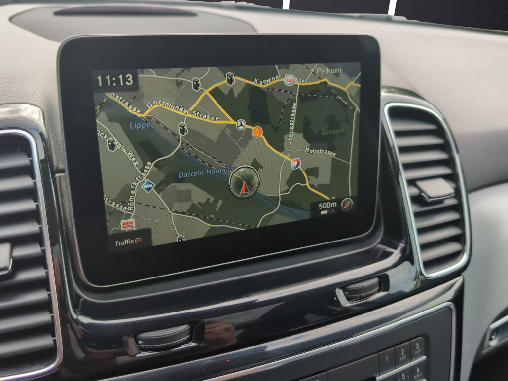 Mercedes-Benz GLE 350 d 4M AMG line *Airmatic*Pano*eAHK* – Bild 11