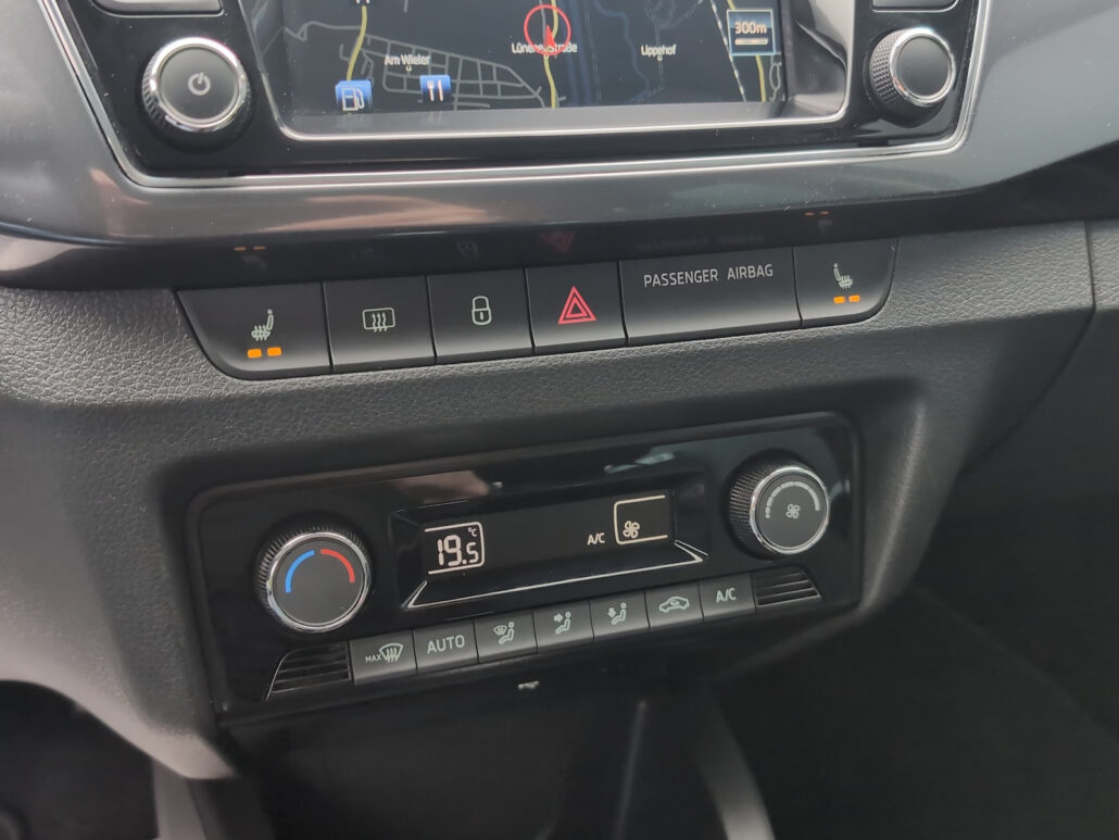 Skoda Fabia Ambition *Automatik*abn.AHK*LED*Navi*Keyl* – Bild 11