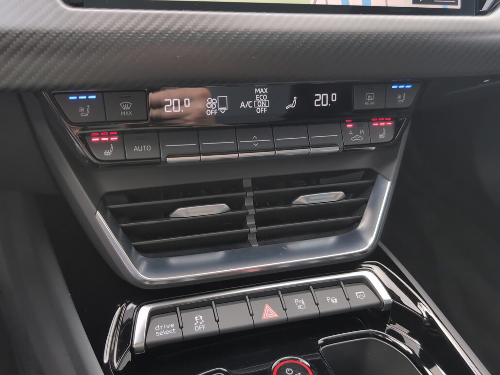 Audi RS e-tron GT Matrix*Allradlenk*HUD*Pano*Luft*B&O – Bild 12