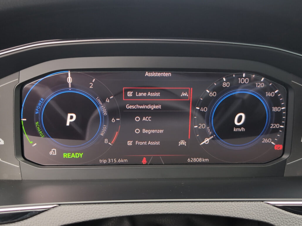 VW Passat Variant GTE R-Line*Virtua*AHK*DCC*ACC*360 – Bild 13