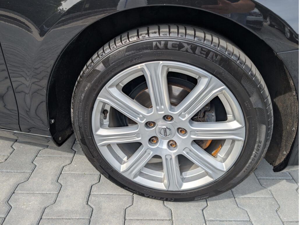 Volvo V40 Inscription *LED*Leder*Sensus*Navi* – Bild 15