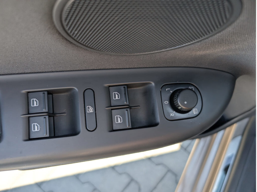 VW Golf Plus Match BMT *AbnAHK*Teilleder*Navi – Bild 15