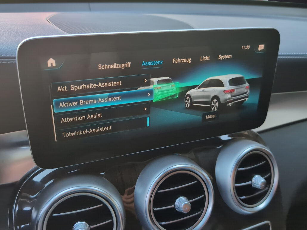 Mercedes-Benz GLC 300 e 4M AMG line Night *eAHK*LED*360°* – Bild 16