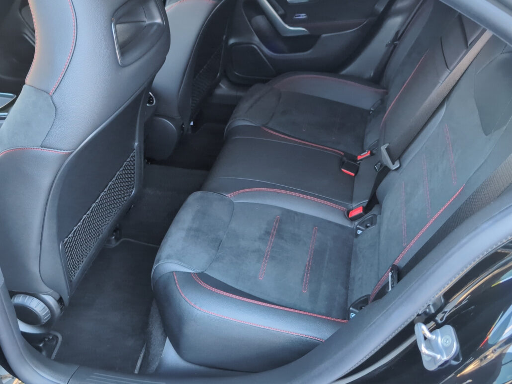 Mercedes-Benz CLA 220 d AMG Line *Multibe*Distro*Ambient*Wide* – Bild 17