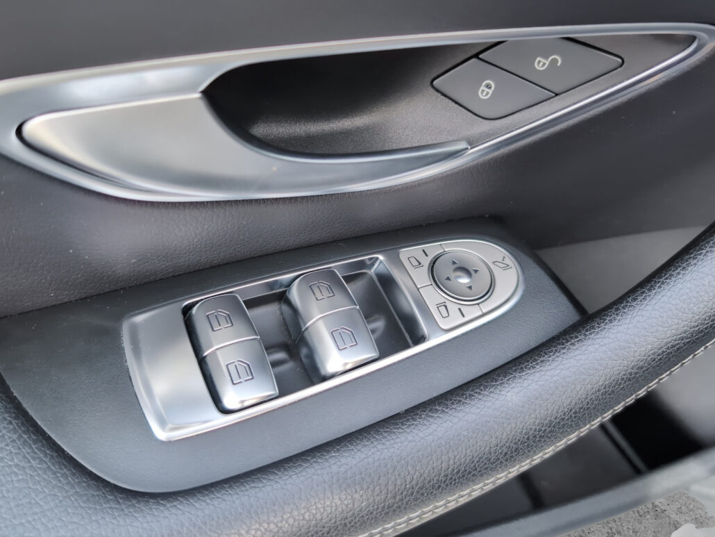 Mercedes-Benz E 400 AMG 4M *Wide*Multib*StHz*Pano*Burmes – Bild 18