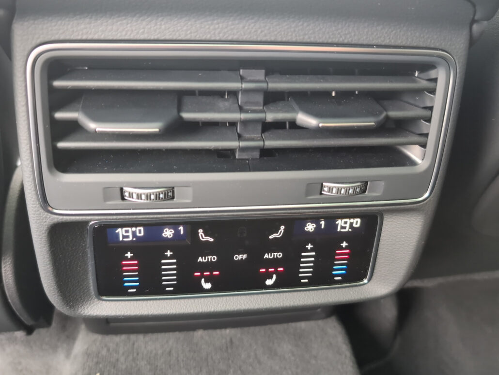 Audi SQ8 *Matrix*Pano*HUD*StHz*Massage*B&O*AHK*Nacht* – Bild 19