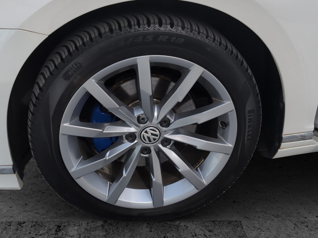 VW Passat Variant GTE R-Line*Virtua*AHK*DCC*ACC*360 – Bild 19