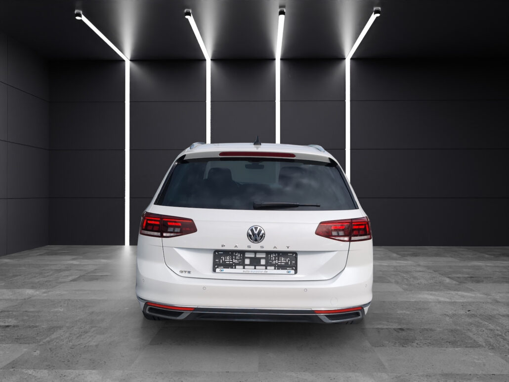 VW Passat Variant GTE R-Line*Virtua*AHK*DCC*ACC*360 – Bild 22