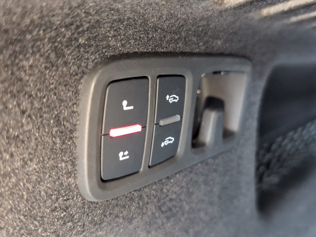 Audi SQ8 *Matrix*Pano*HUD*StHz*Massage*B&O*AHK*Nacht* – Bild 23
