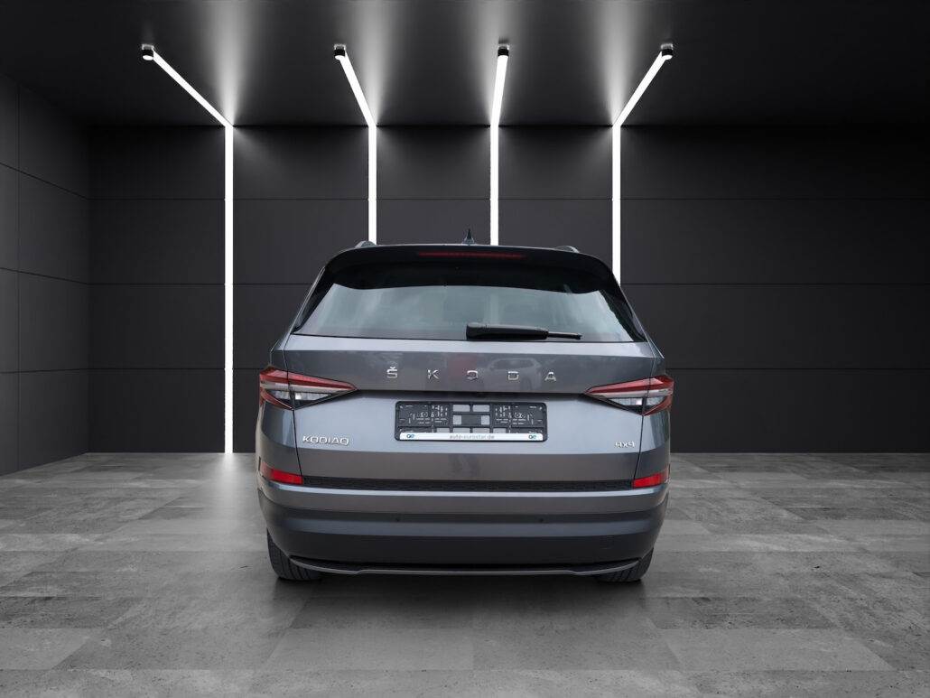 Skoda Kodiaq Tour 4×4*7.Sitze*Matrix*ACC*AHK* – Bild 23