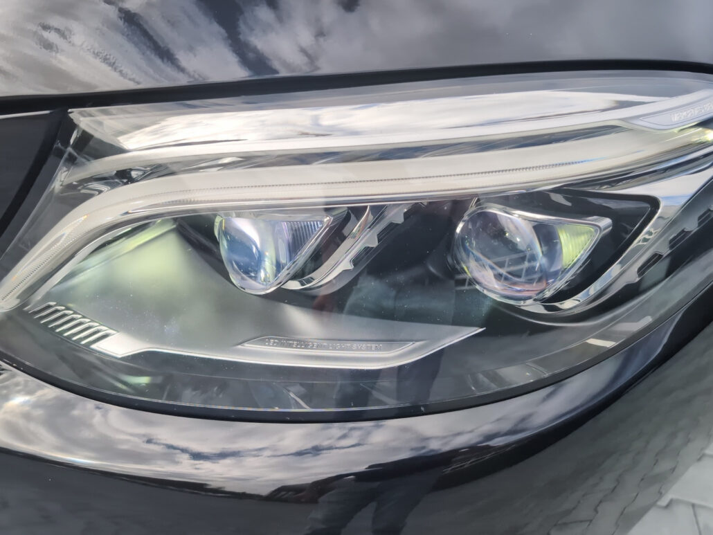 Mercedes-Benz GLE 350 d 4M AMG line *Airmatic*Pano*eAHK* – Bild 24