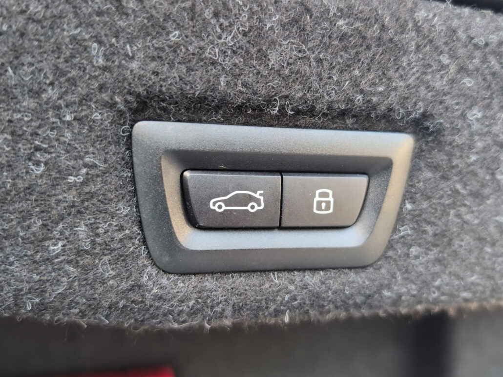 BMW i5 M60 xDrive*M Sport Pro*Carbon*AHK*B&W*HUD* – Bild 25