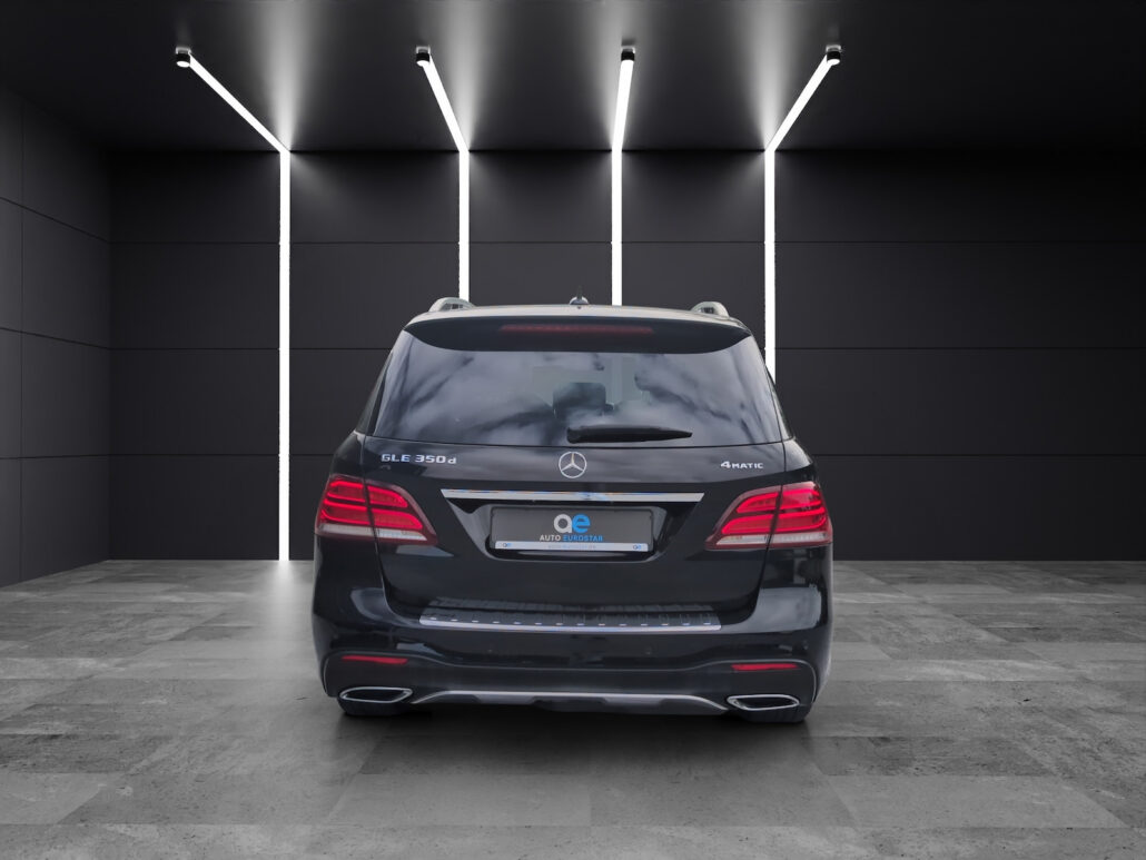 Mercedes-Benz GLE 350 d 4M AMG line *Airmatic*Pano*eAHK* – Bild 28
