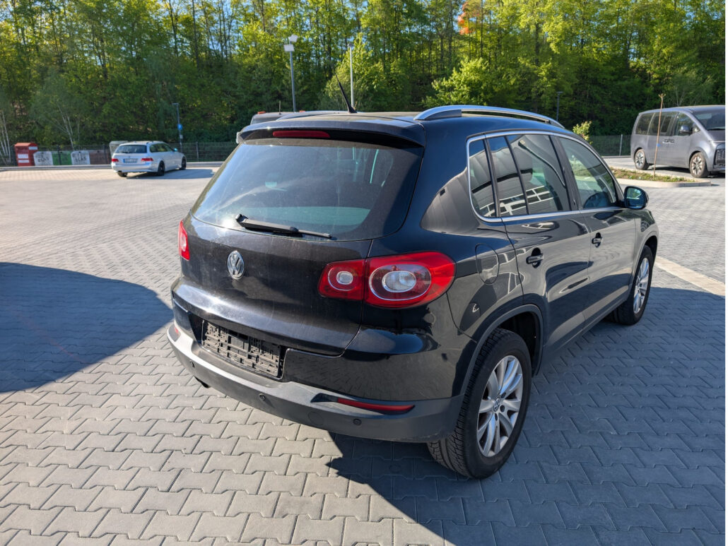 VW Tiguan Sport & Style 4M *Pano*Leder*Gewerbe/Expo – Bild 4