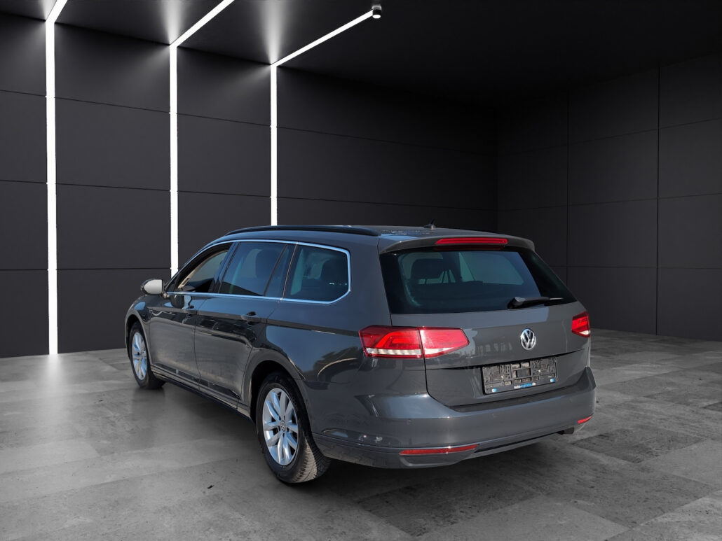 VW Passat Variant Comfortline *LED*AHK*ACC*Assist+* – Bild 4
