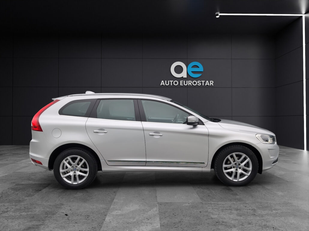 Volvo XC60 Summum 2WD *abn.AHK*Leder*Navi*Xenon* – Bild 5