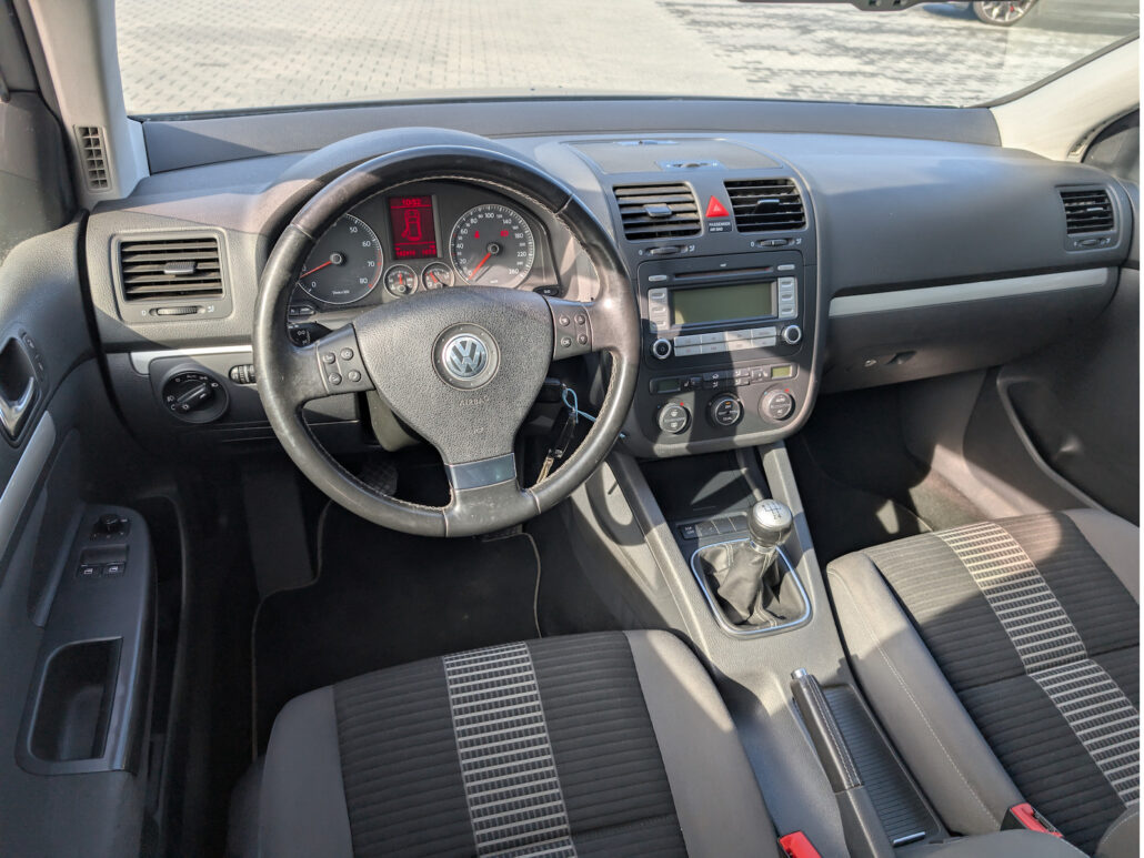 VW Golf V 1,6 United *Klima+*Zahnriehmen gewechselt – Bild 5