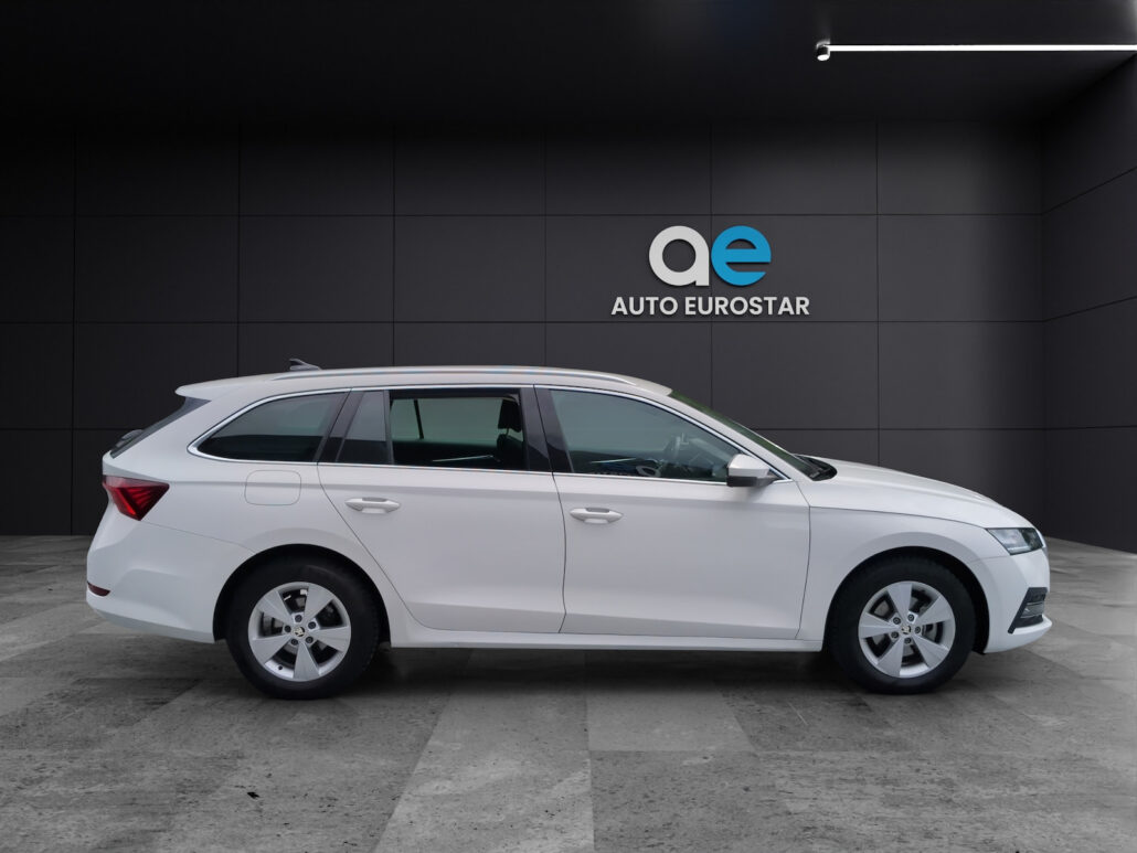 Skoda Octavia 2.0 TDI Style *AHK*LED*HUD*Keyl*Kam*ACC* – Bild 6