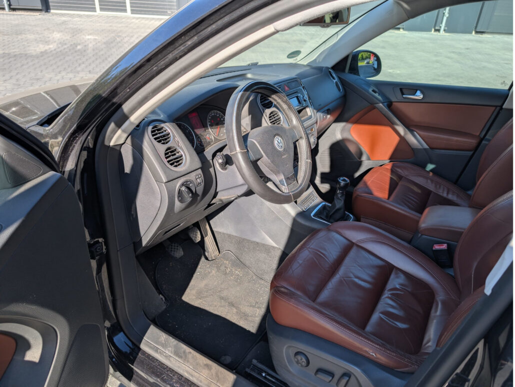 VW Tiguan Sport & Style 4M *Pano*Leder*Gewerbe/Expo – Bild 7