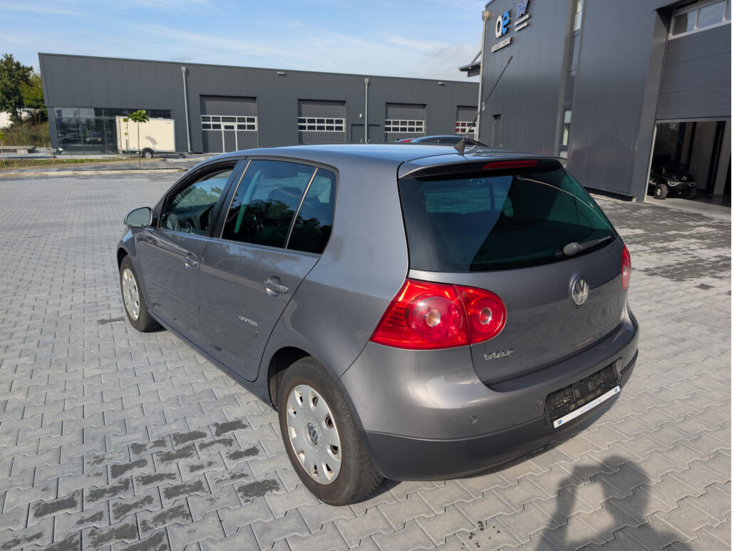 VW Golf V 1,6 United *Klima+*Zahnriehmen gewechselt – Bild 7