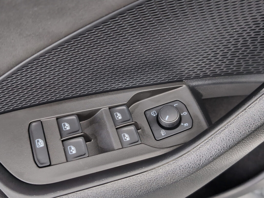 Skoda Octavia RS 4×4 *LED*DCC*ACC*eAHK* – Bild 8