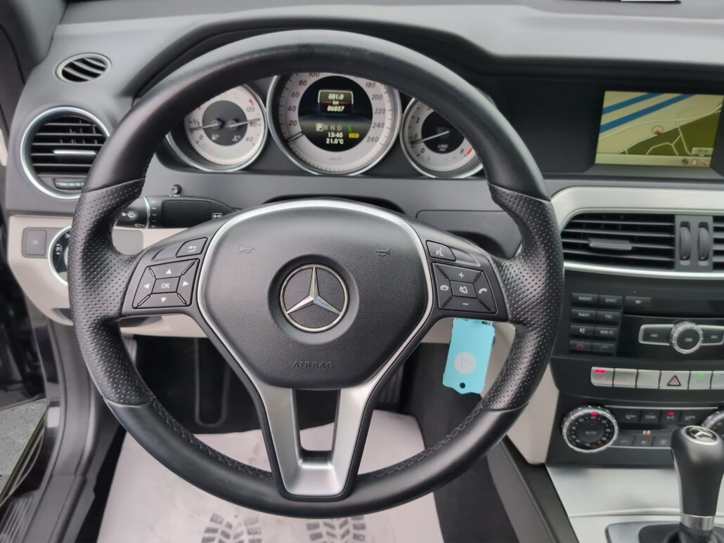 Mercedes-Benz C 180 CGI Coupe *Xenon ILS*Pano*Leder*Distro*19Z – Bild 8