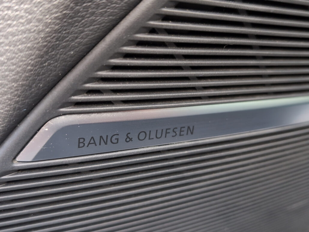 Audi Q8 50 qu S-Line *Matrix*Pano*B&O*AHK*360°* – Bild 9