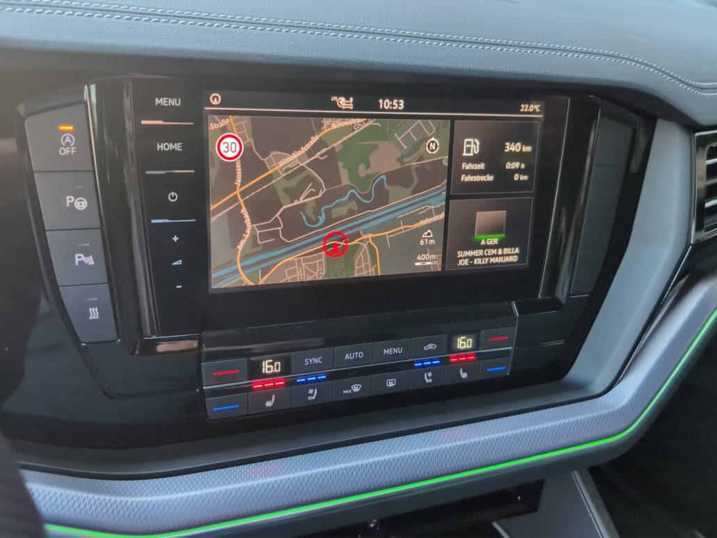 VW Touareg R-Line Black 4M*Matrix*Pano*AHK*Luft*StH – Bild 11