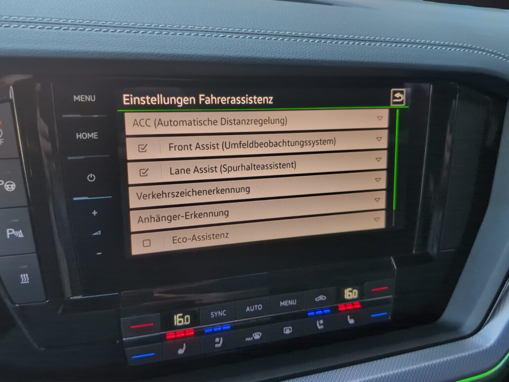 VW Touareg R-Line Black 4M*Matrix*Pano*AHK*Luft*StH – Bild 16