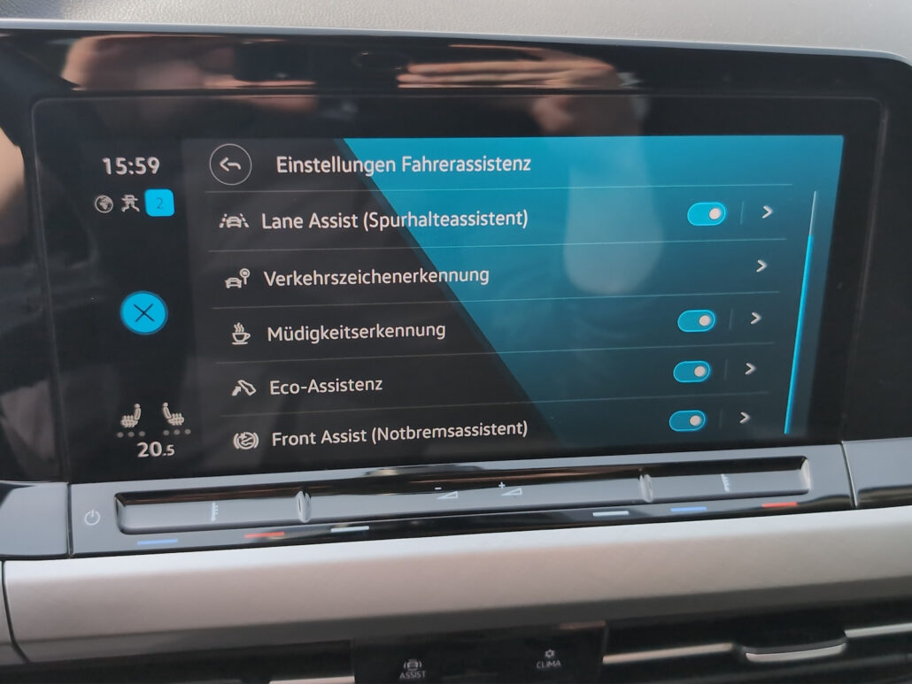 VW Golf Life *DSG*LED*Navi*Kam*ACC* – Bild 21