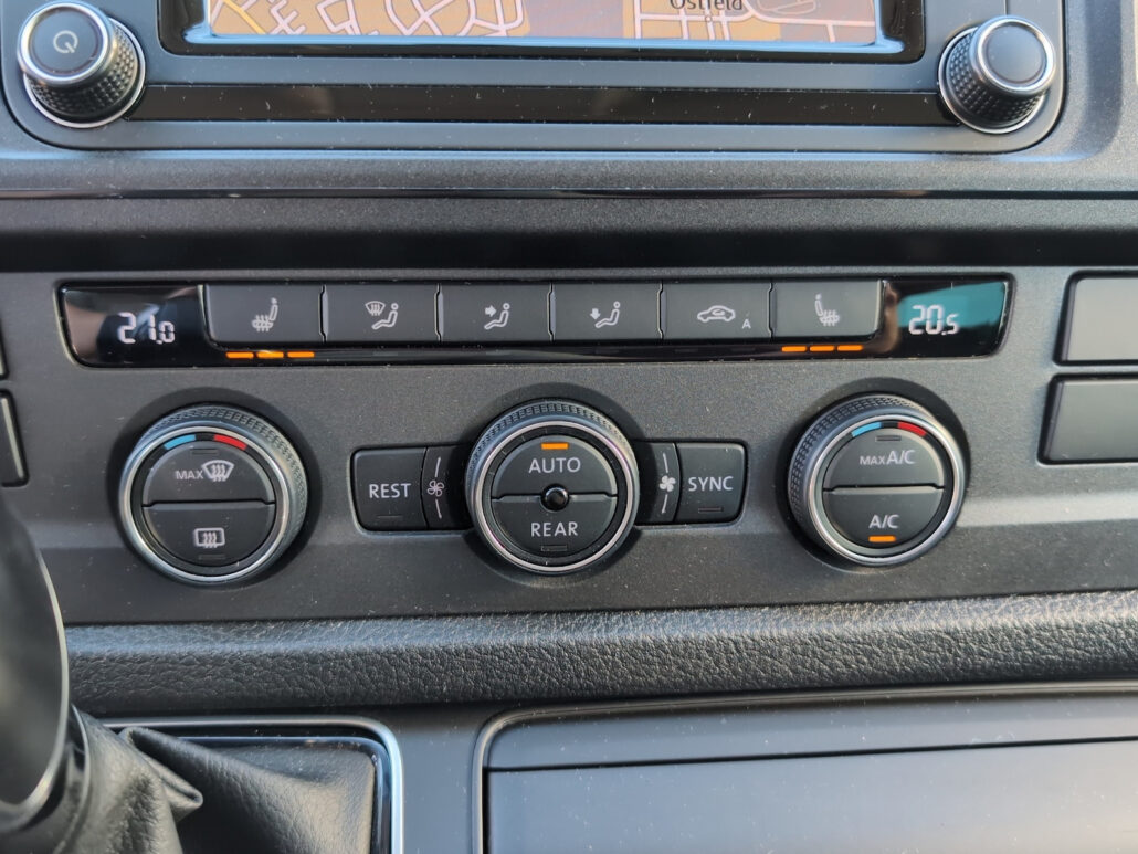 VW T6 Multivan *abn.AHK*Navi*StHz*Elek.Tür*Carplay* – Bild 9